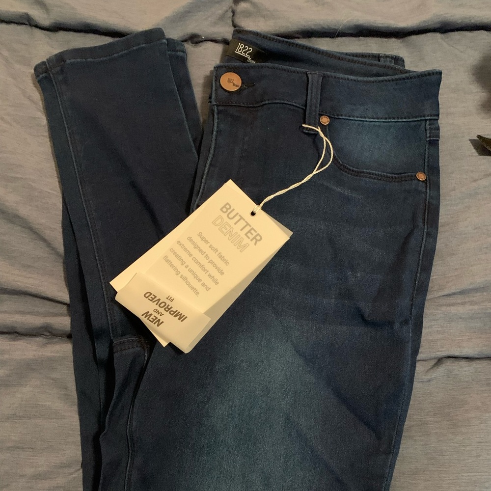 NWT 1822 Denim butter denim skinny jeans - size 14/32
